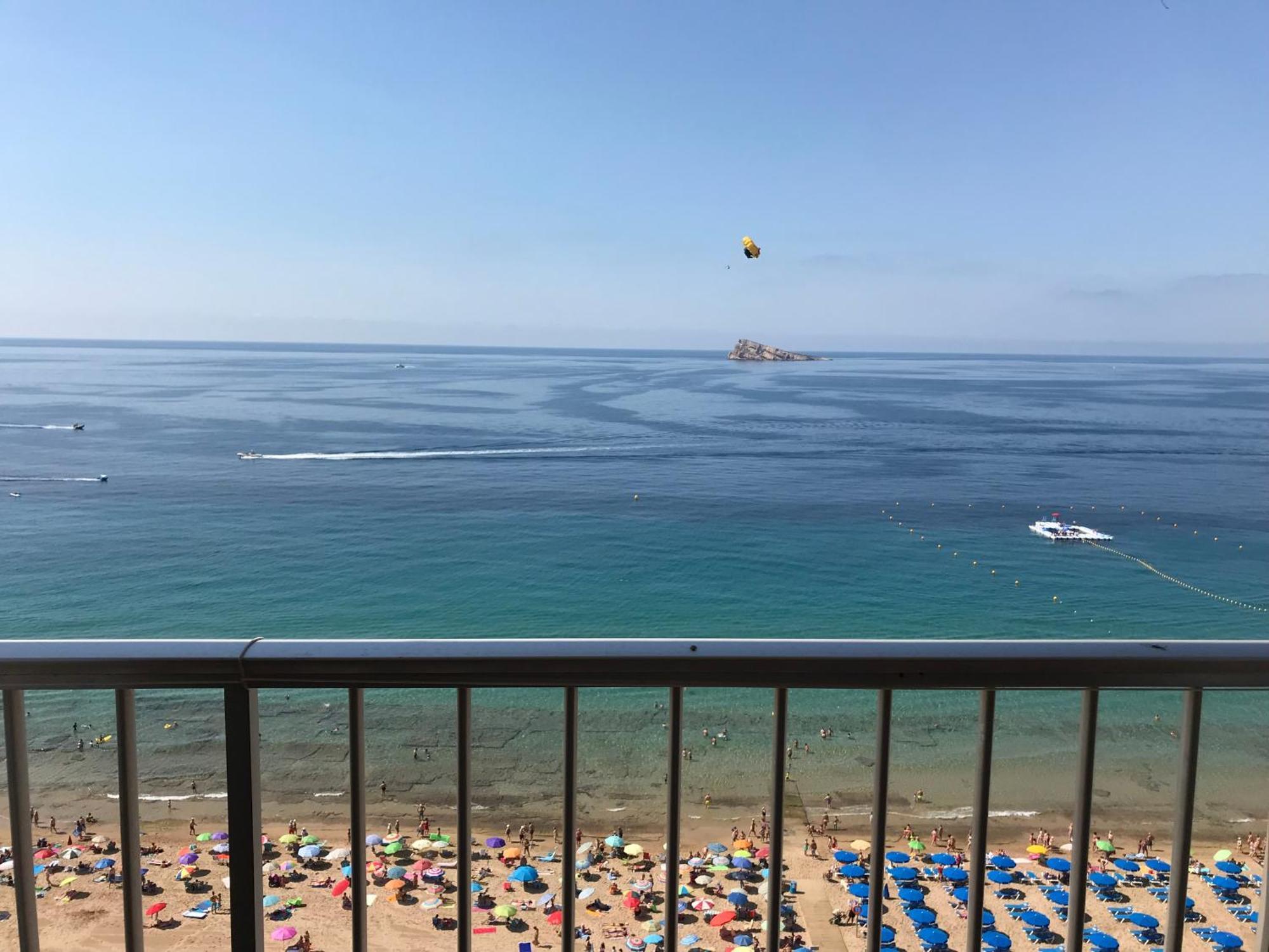 Levante Trip - Family Apartments Benidorm Bagian luar foto